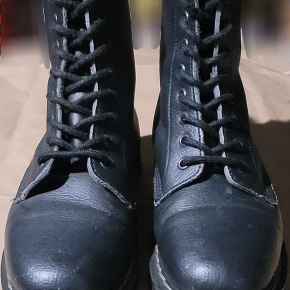 Airseal Boulder Boot (Black) - Picture 5 of 9